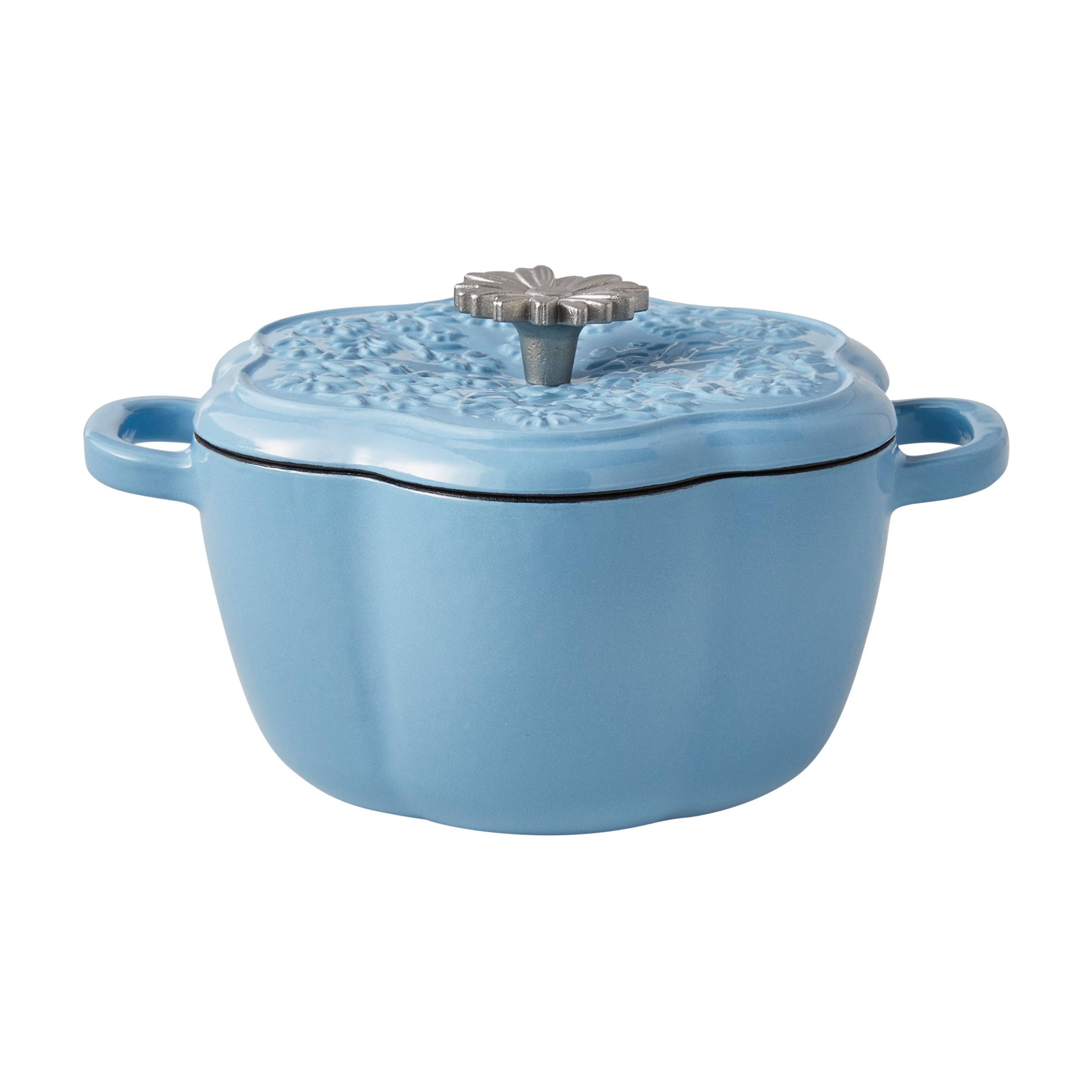 0129dc44cd77421191dde7e274ce6b2e1a60bb8b011d9e55727990800651d48b.jpg The Pioneer Woman Floral Enamel on Cast Iron 2-Quart Dutch Oven with Lid, Periwinkle, Size: 1 Piece - Image 1
