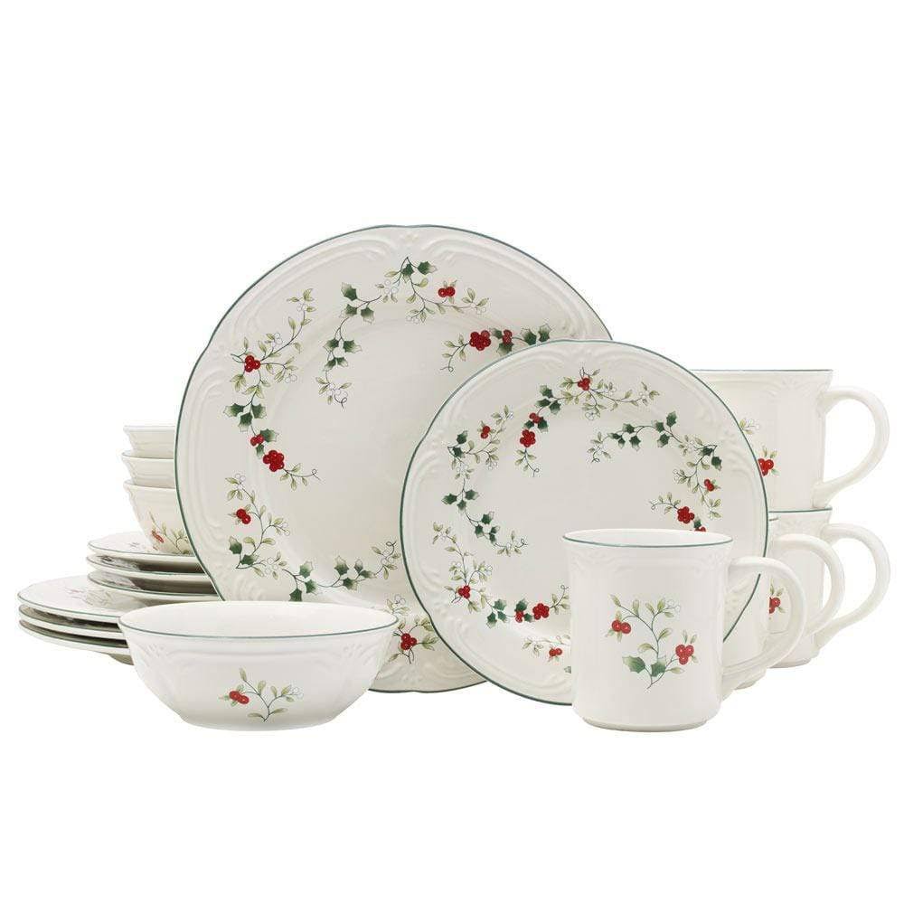013bc0fb47aac31ca2669bab8b4f9718516ff754b5675dcafa0812189552a0aa.jpg Pfaltzgraff Christmas Winterberry 16 Piece Dinnerware Set - Image 1