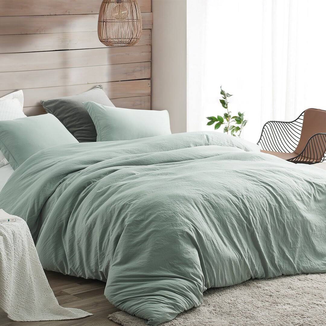026f209aa21ad6dc0bfbb2f0b58aa76daa70fe9edd8aefa11c7c45bbfa0976ff.jpg Avyay Natural Loft Duvet Cover Set Latitude Run Size: Queen Duvet Cover + 2 Shams - Image 1