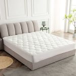 Twin XL Size Waterproof Premium Mattress Pad by Slumberfy ÿ Quilted Fitted Bamboo Mattress Protector - All Natural & Breathable Fabric, Cooling