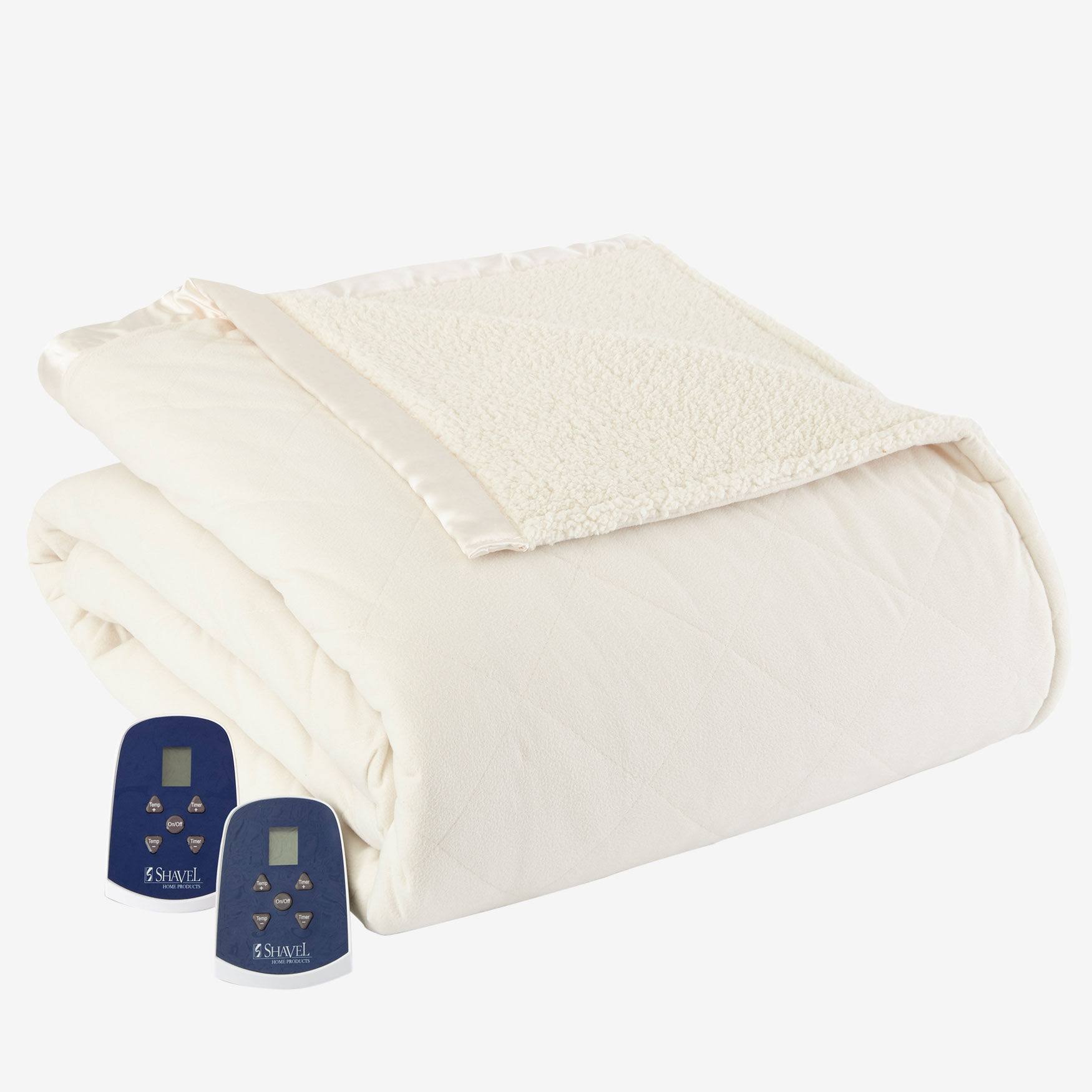 04666d8cae869d2abe6767ca6df8be08faa433b3deb35e3ad24521fc2f3e8228.jpg Micro Flannel Reverse to Sherpa Electric Heated Blanket - Ivory - King - Image 1