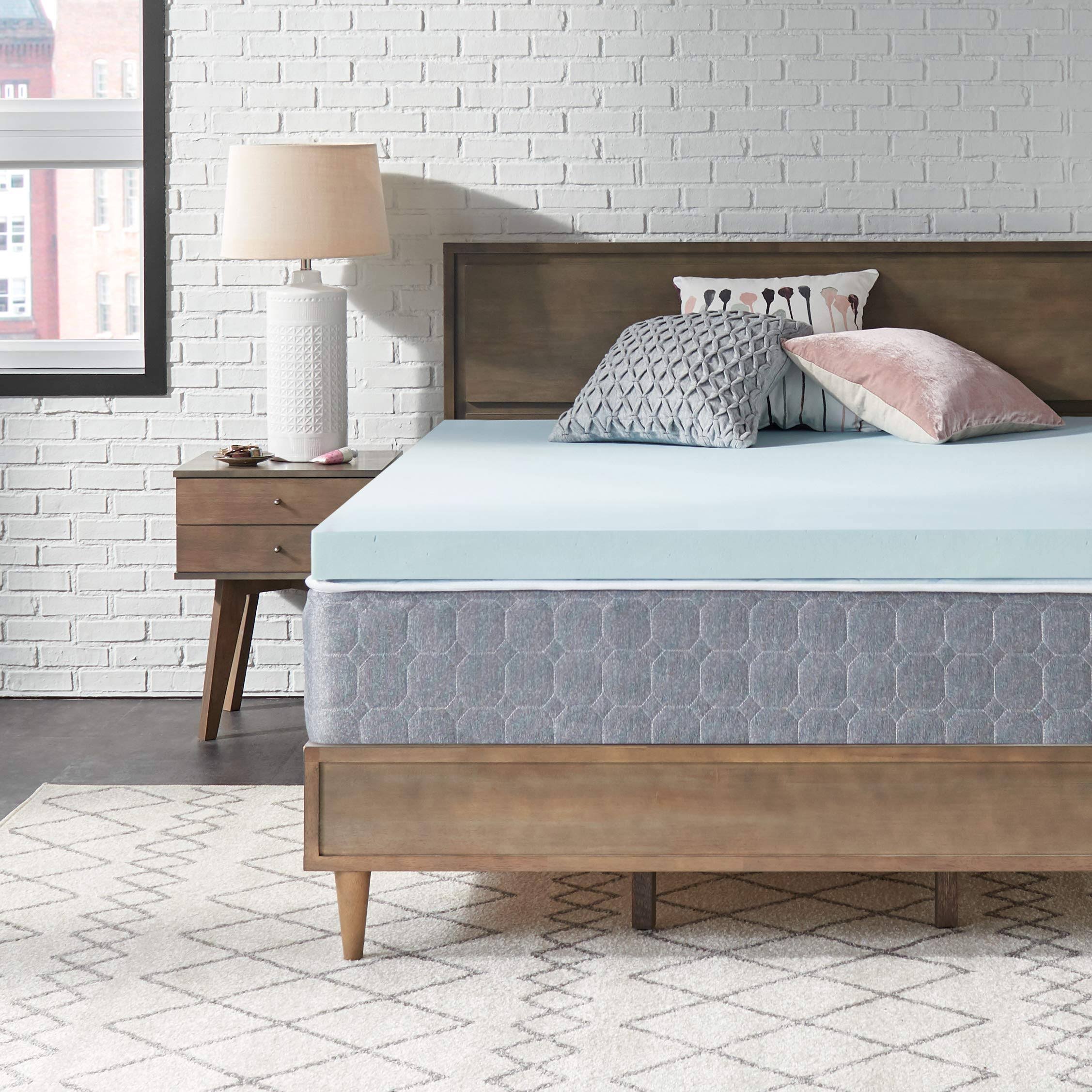 04a3b6d58f0a1b485cafd5577371b2bf53f8b01e9d25f5d79be5e5b7b16bf015.jpg Sealy Trueform 3" Memory Foam Mattress Topper, Queen Blue - Image 1
