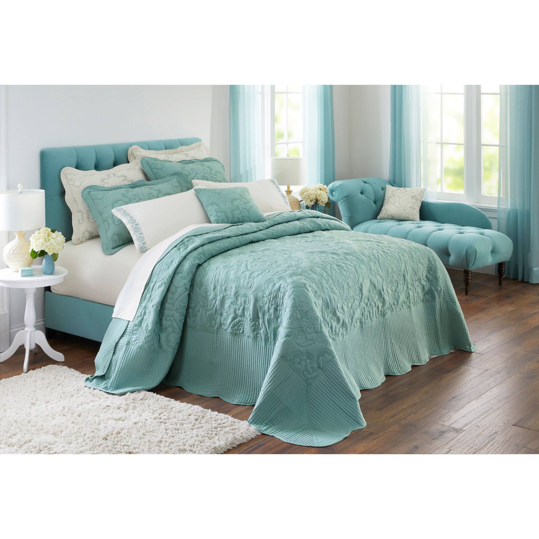 056094f2593f88c78c7f59fac7790556a7407d5b417042e37e26f8387443c3d6.jpg Amelia Bedspread by BrylaneHome in Seaglass (Size Twin) - Image 1