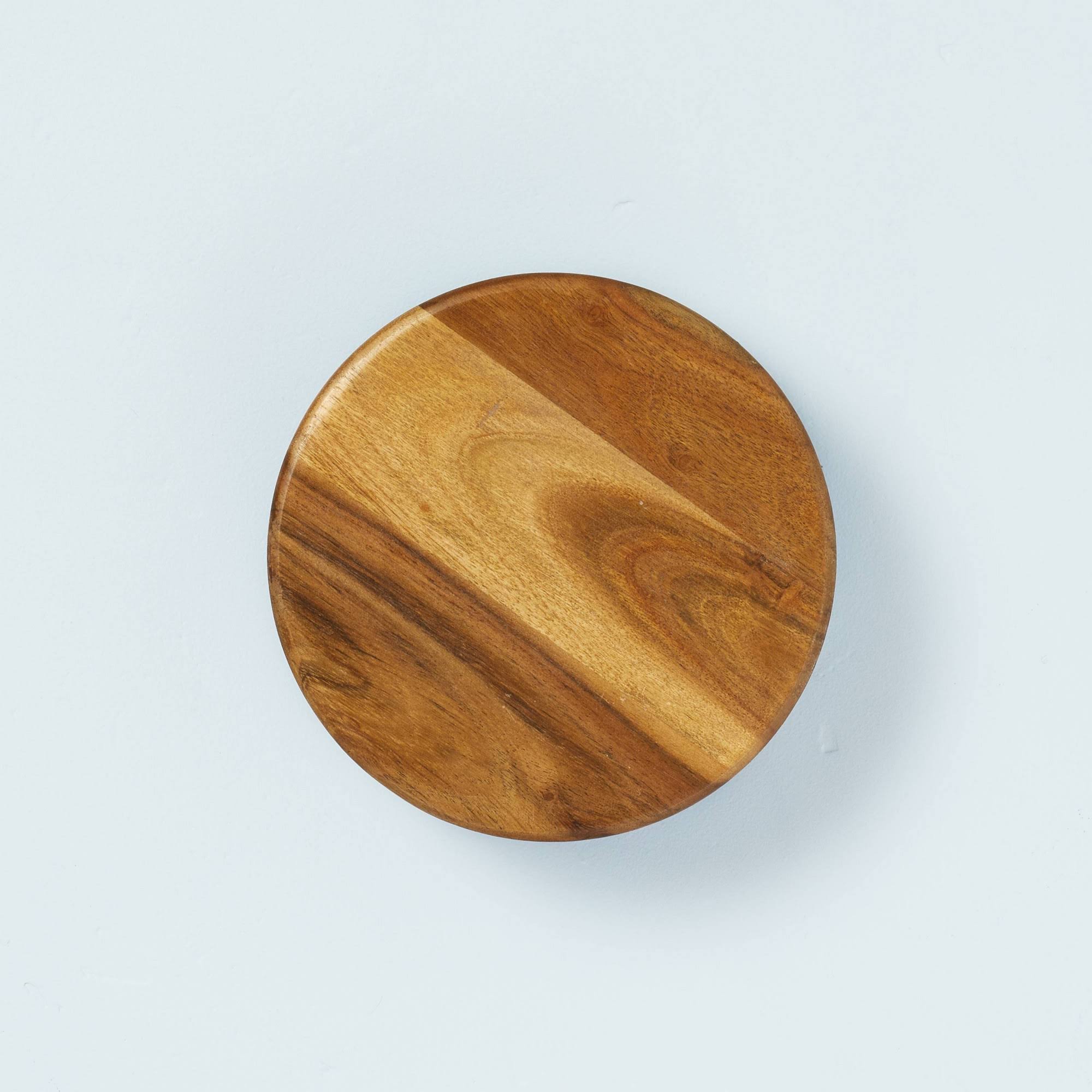 09ecd9ee3f967229d6a24716882bbda455278117286aac07fdb161c69e7f3396.jpg Hearth & Hand Accents | Wood Footed Tray | Color: Brown | Size: Os | 1roseyposey3's Closet - Image 1