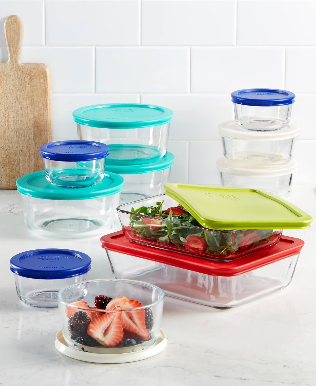 0dcf6142f4e6a30774e6289155e06e04ef3712ee8416f031a572abbed6bbe4d3.jpg Pyrex 22 Piece Food Storage Container Set - Image 1
