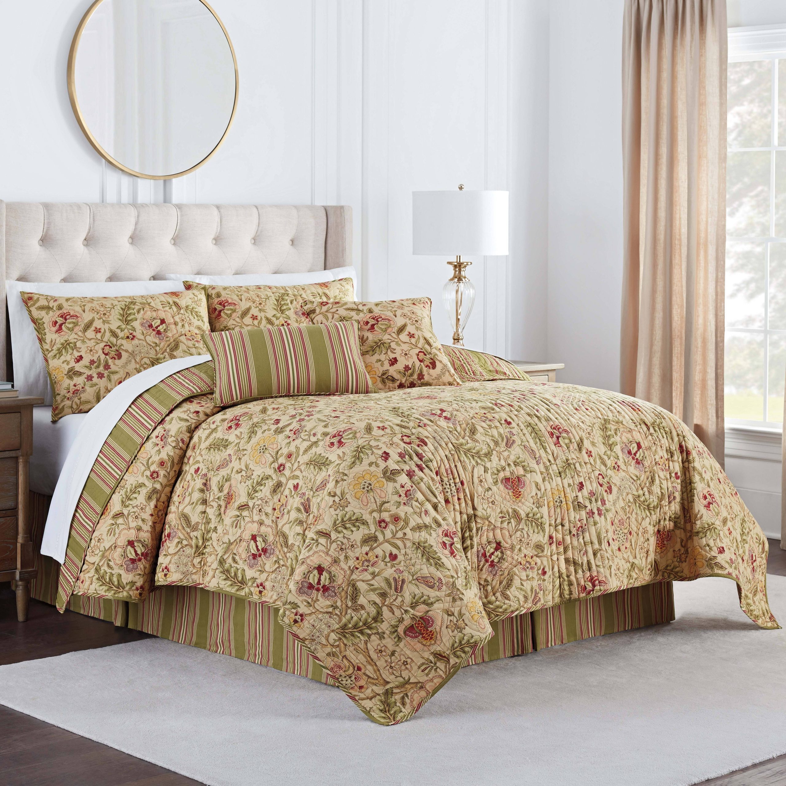 0ec2d20175d55ff454bbcc57c847d961dfc916b4451dce5bcbccf636dd47426a.jpg Waverly Imperial Dress 3 Piece Quilt Set, Twin - Antique - Image 1