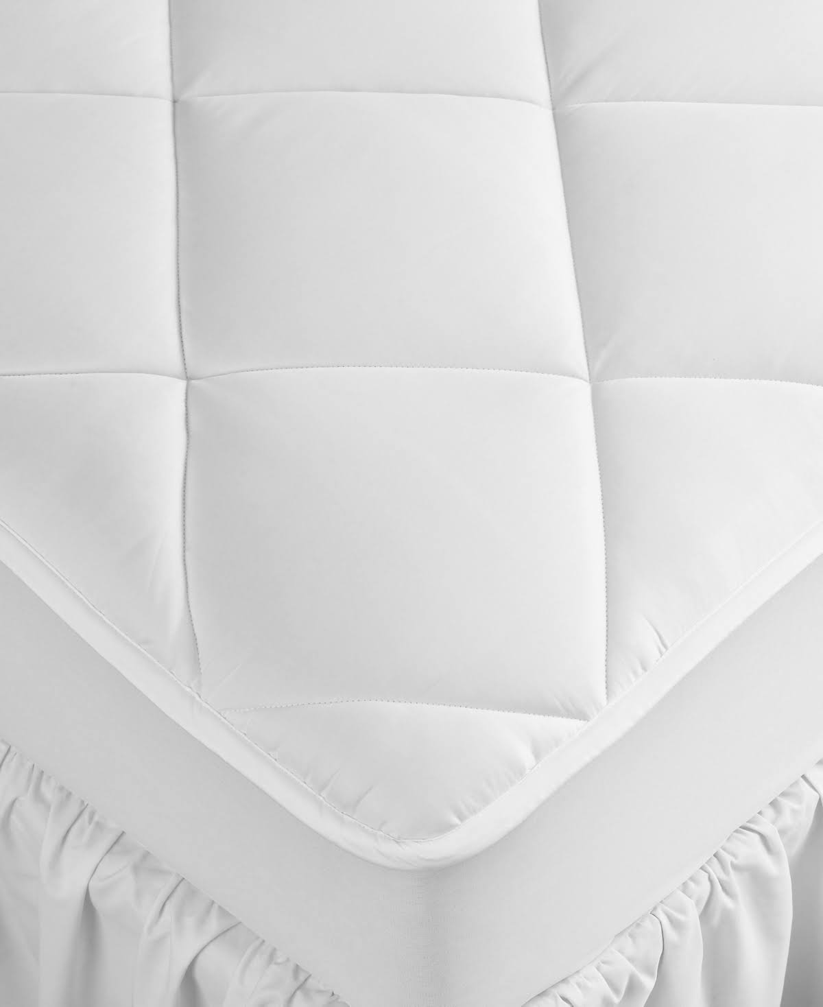 1173192ef004e02b238ad6bbdd42f005650754b2e19878c16aeb7b05451db193.jpg Hotel Collection 500 Thread Count Cotton Full Mattress Pad - Image 1