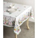Floral 100% Cotton Easter Tablecloth Maison d' Hermine Size: 108" L x 60" W