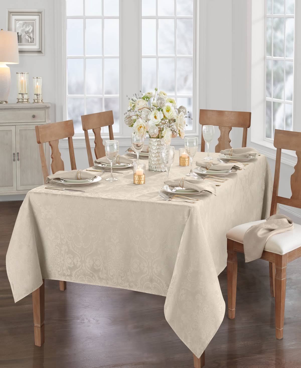 124c0eebf01a3f473f897f21c1813e806e02e223c4bce52d6ff4dfd47def1278.jpg Elrene Home Fashions Caiden Elegance Damask Square Tablecloth - Black - 52" - Image 1