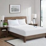 Woolrich - Heated Sherpa Mattress Pad - Queen - White
