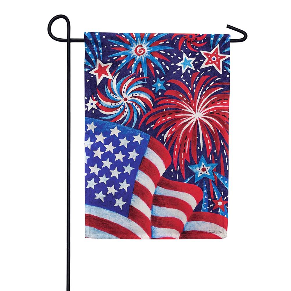 18eb8673543caa2ddbb3328a8a55fbdd8fcd2c805dda3e7867a4239c6abf5c0b.jpg Fireworks and Flag Decorative Flags Garden - Image 1