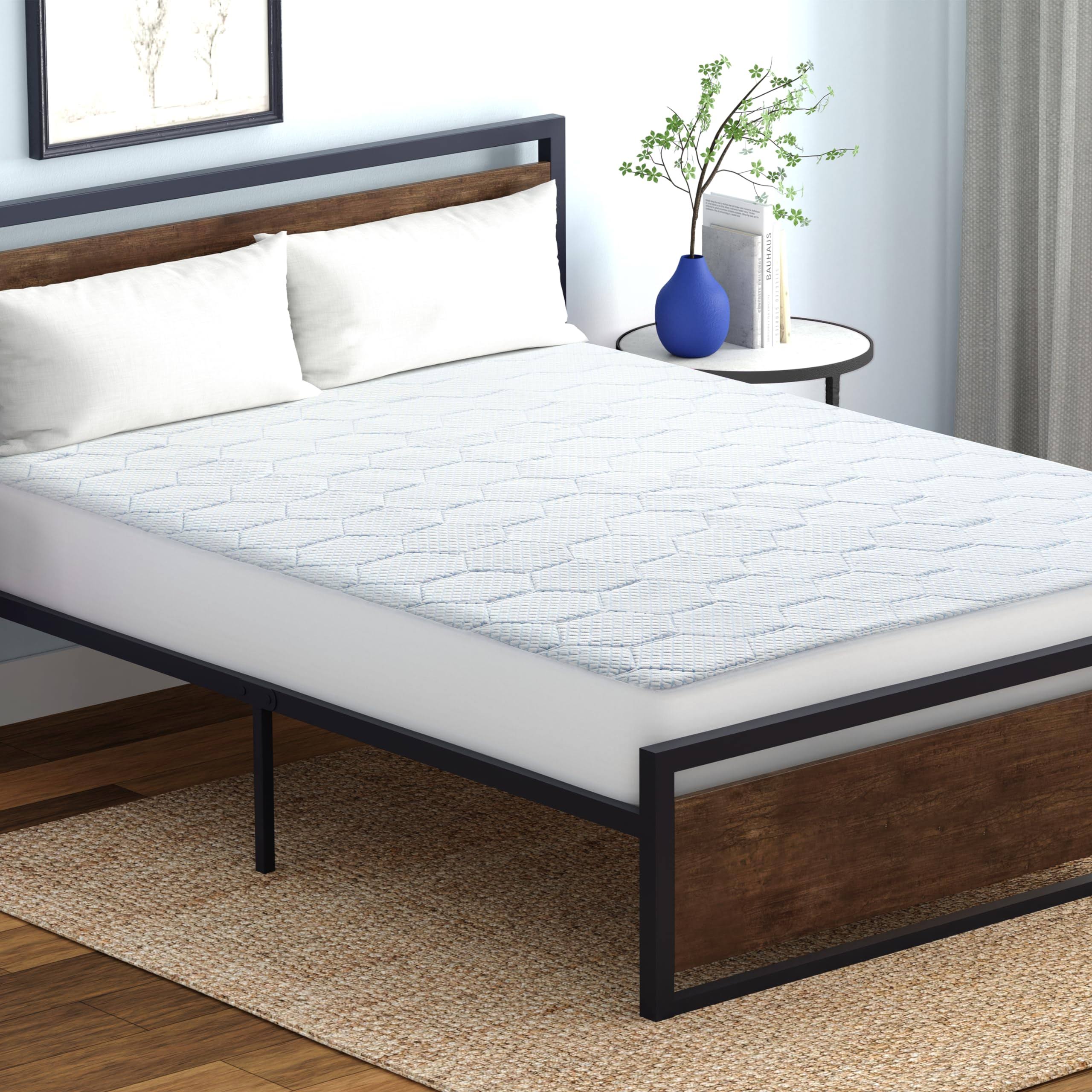 1a00aea928fe804743439f334f46d3b4783a6a40757463983006e92a0bc3d8e1.jpg Vibe Cooling Quilted Memory Foam Mattress Pad, Full - White - Image 1
