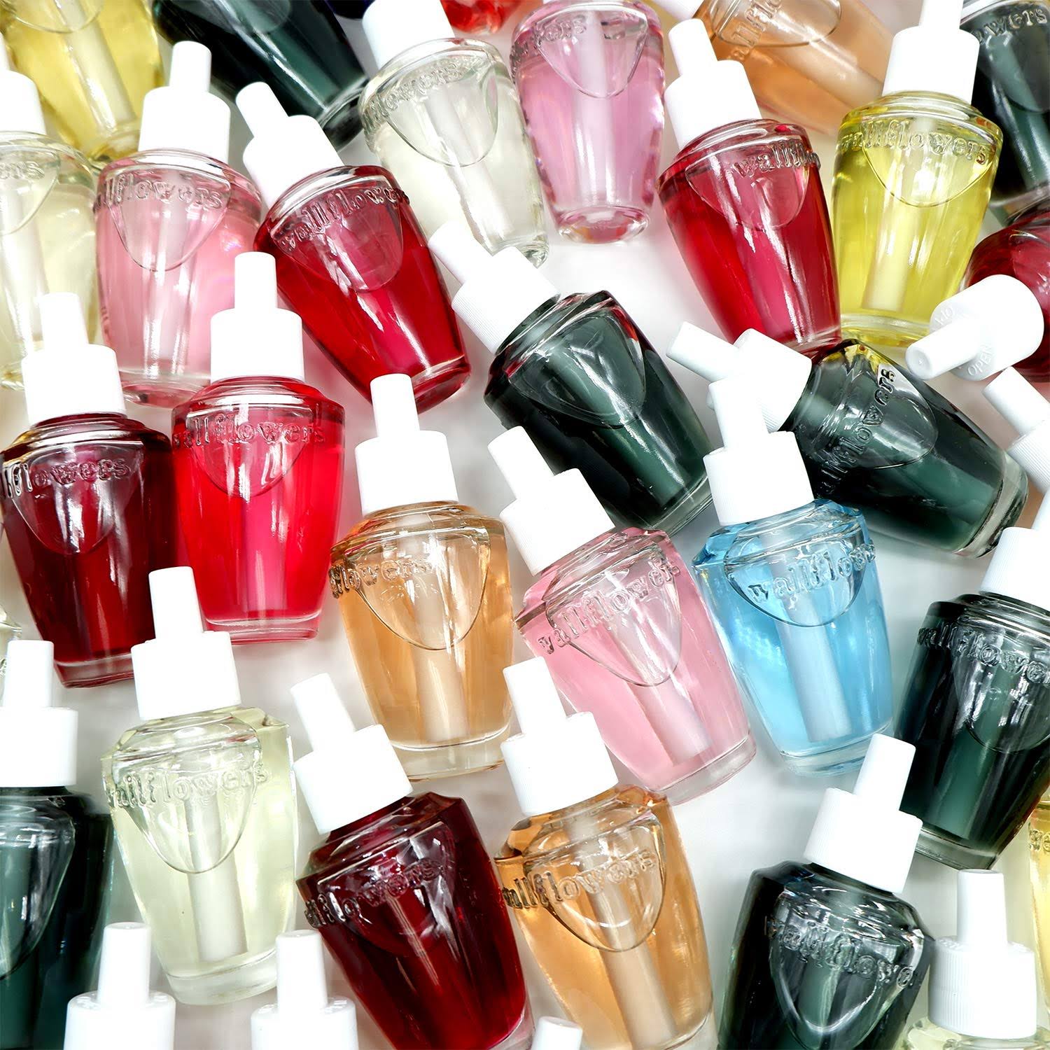 1dfdccda396c62b1173da39305e5740b0544be28ab8f28f676dd64734a91bb7a.jpg Bath and Body Works 3-Pack Wallflowers Fragrance Refills (Assorted Mystery Scents, Flat Bottom) - Image 1