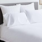 Boll & Branch Signature Hemmed Organic Pillowcase, Set of 2 - White