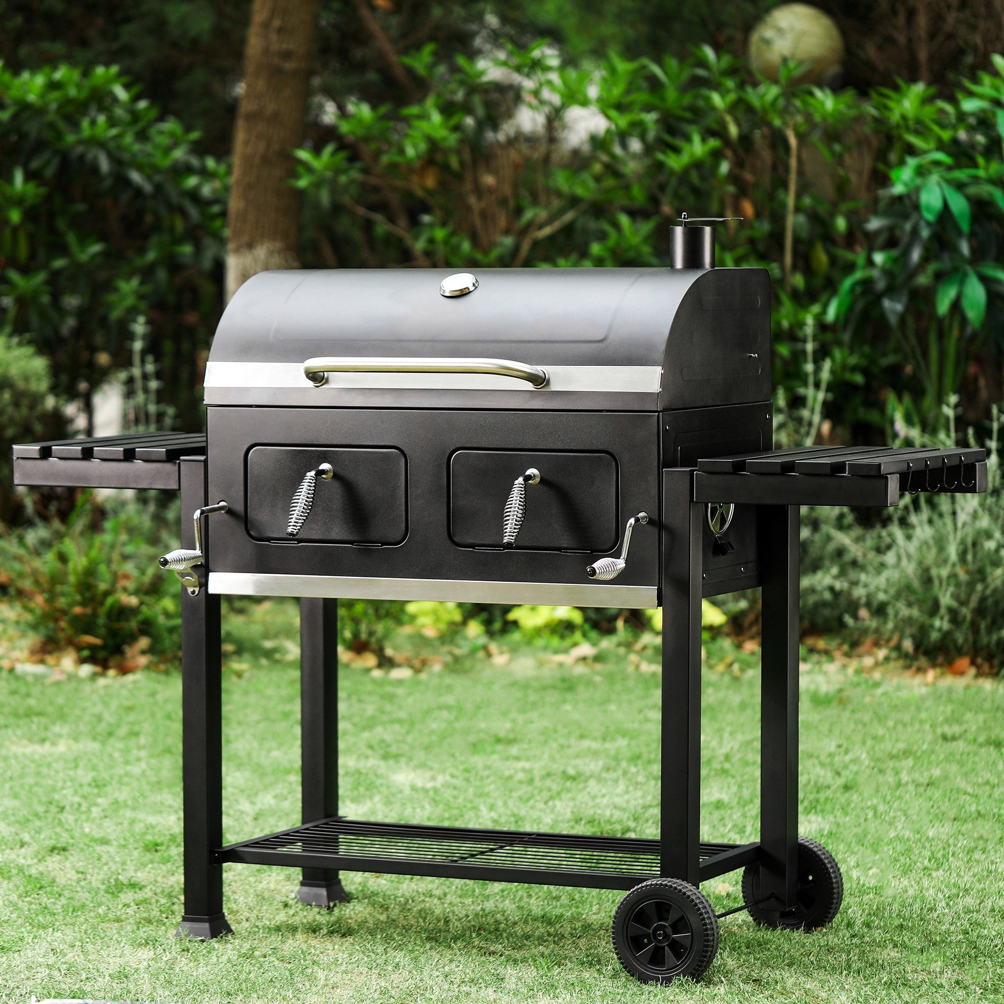 1f3a0cefaff65a13ad706b0a3579f1b20b53fe4e5c10f3f8c1698c0a75fb3b4d.jpg & William 34-inch BBQ Charcoal Grill Outdoor Portable Barbecue Grill - Image 1