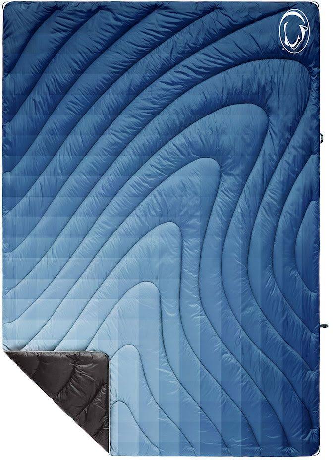 22288196a25344be42c559906e7bf967281bf8b0067558212e7f112554c14d4c.jpg Rumpl Penn State Nittany Lions Original Puffy Blanket - Image 1