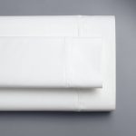 Simply Vera Vera Wang 800 Thread Count Egyptian Cotton Sheet Set or Pillowcases, White