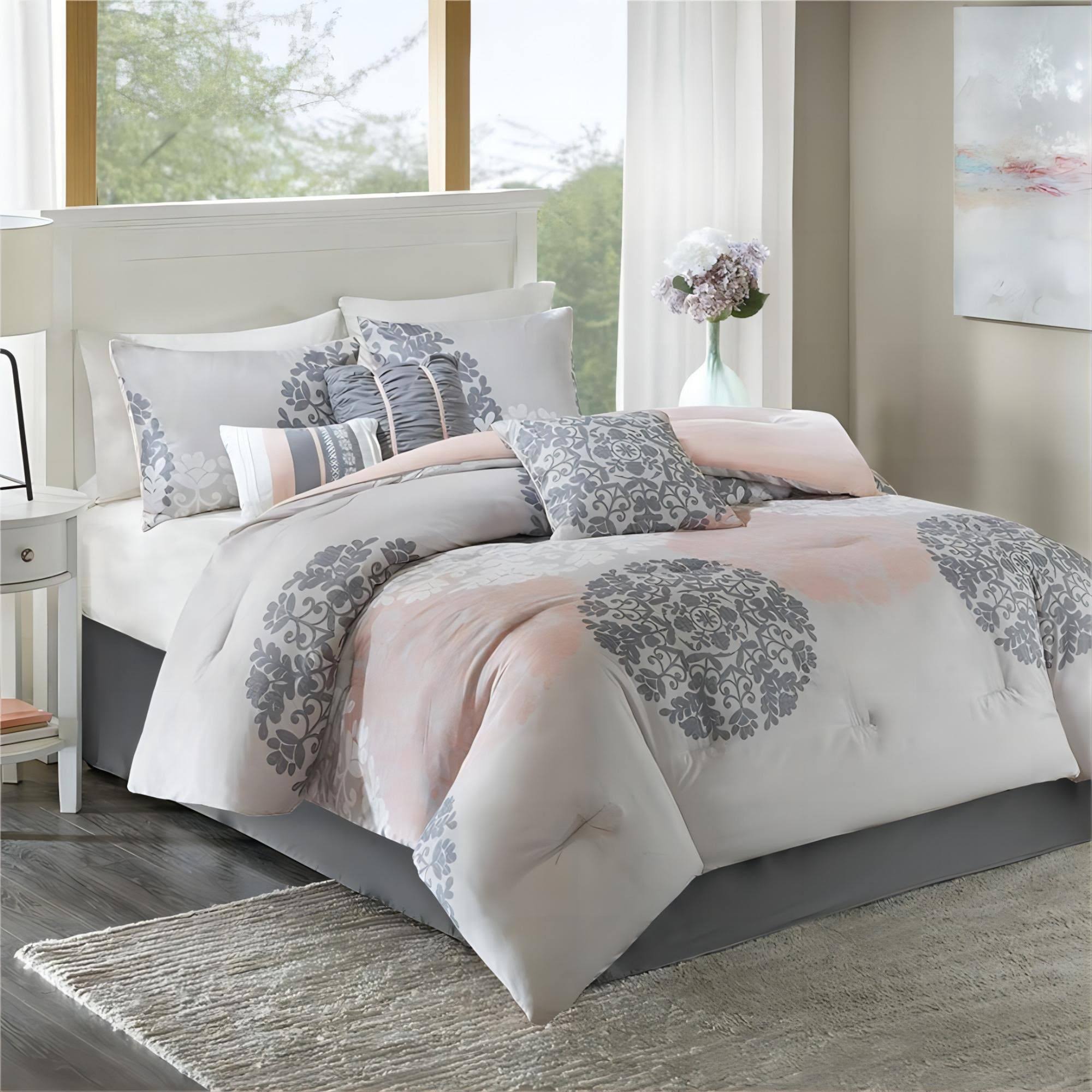 26a7a5ab3fd12205deb7213429421d4bc233924cccf1e0dd1d43fabe3c750163.jpg Home Essence - HE10-416 Springfield Lightweight All Season Goose Down Alternative Fill Floral Comforter Set Bedding Queen Coral 7 Piece - Image 1
