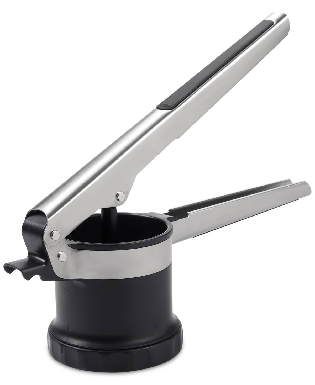 29fc266b6fe01522107672402c2439b0b90e70e6e9acdfafc900eb844f669a12.jpg OXO Good Grips 3-in-1 Adjustable Potato Ricer - Image 1