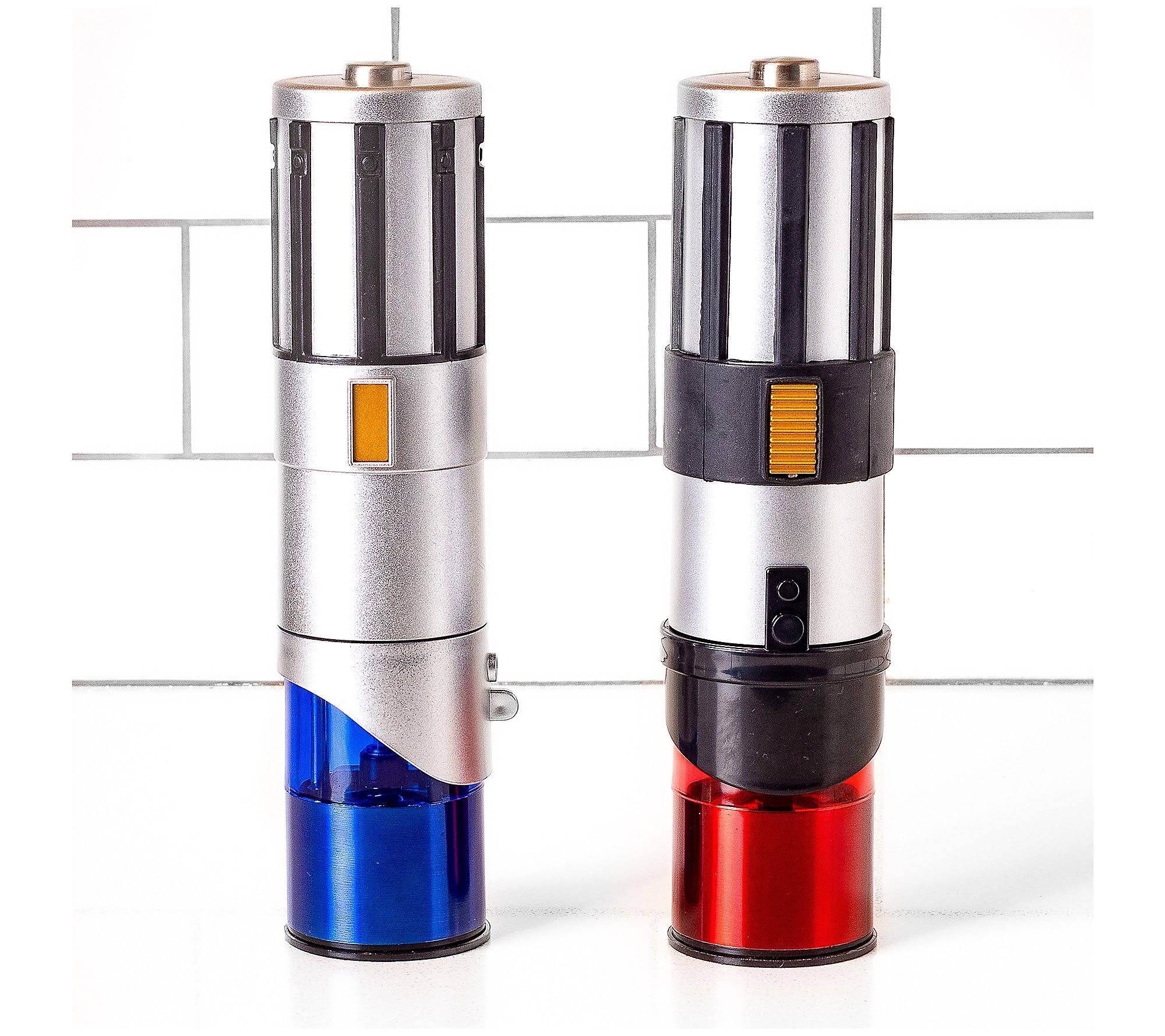2b14bd191ea5be0b802d4fbf7cc1fe9e3e4f9af9f819be70fac674f18e824e32.jpg Star Wars Lightsaber Salt and Pepper Mill - Image 1
