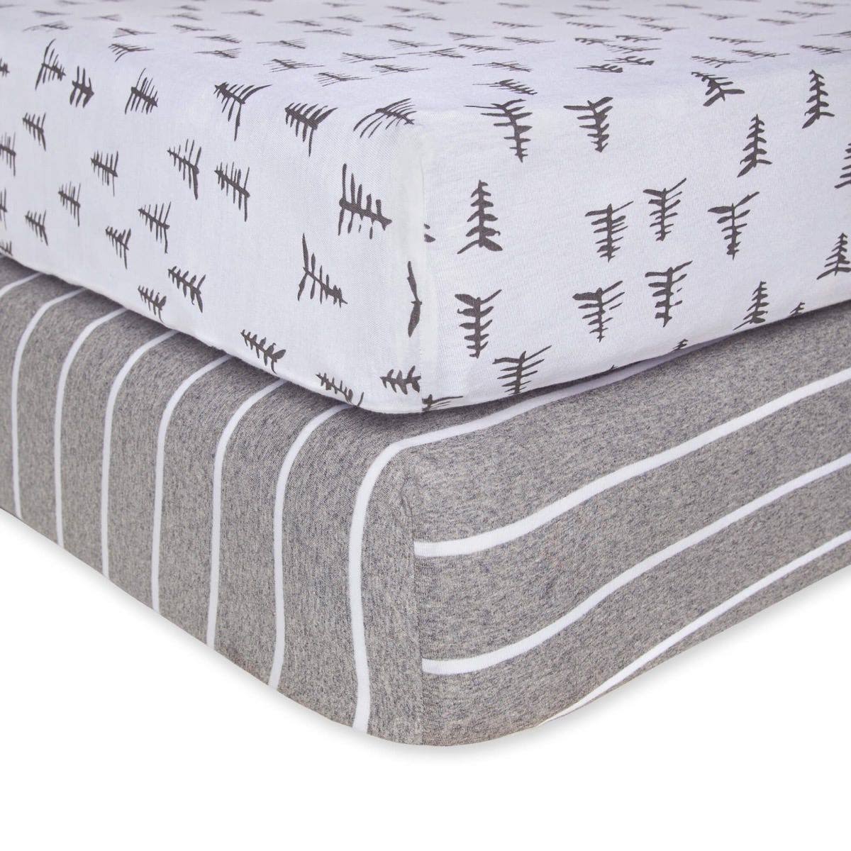 2d73ffc47a33c636ce02e7c9db04db77b73fcabf8274a71213eb201b2b7d5ae4.jpg Burt's Bees Baby - Pine Forest & Stripe Organic Cotton BEESNUG Fitted Crib Sheet 2 Pack - Image 1
