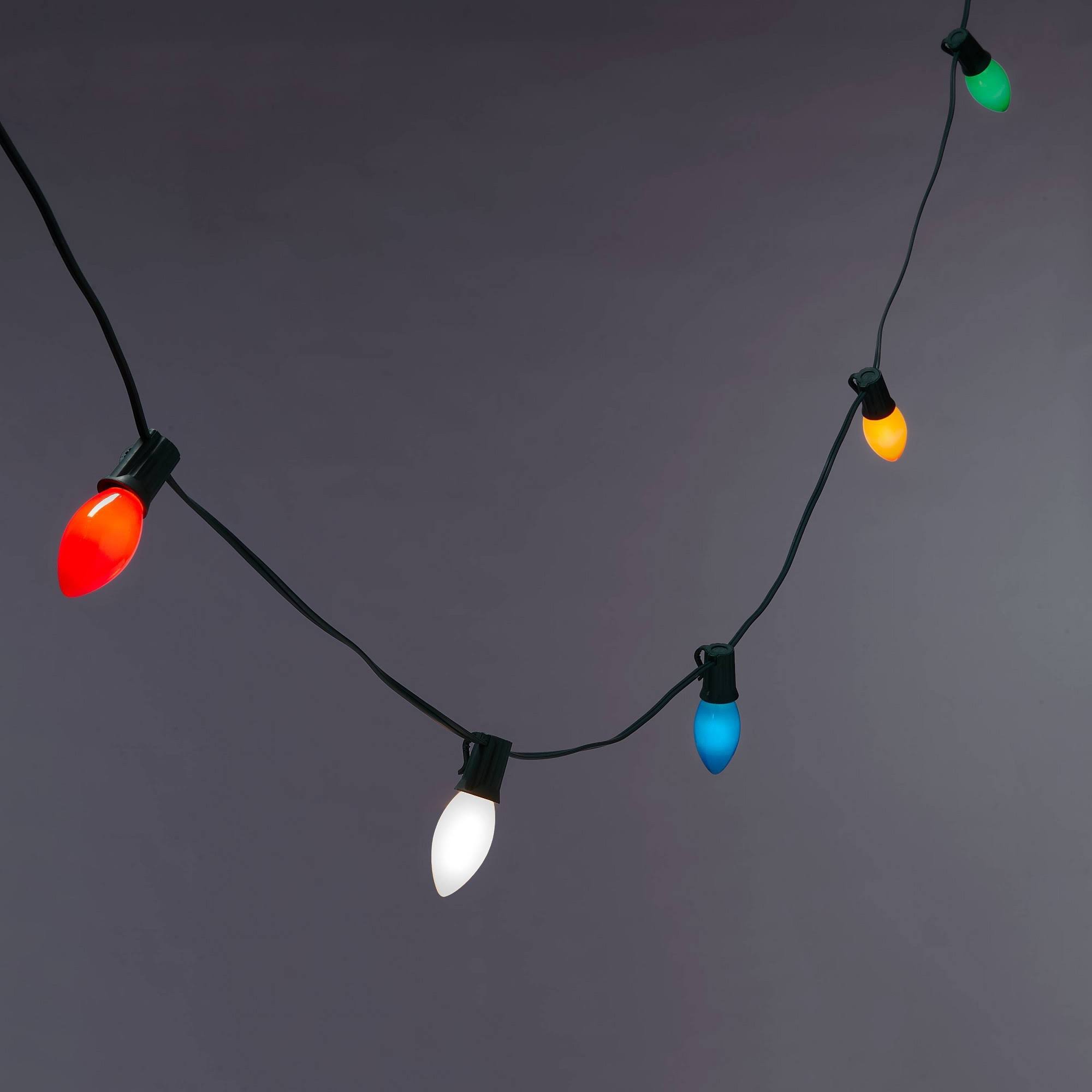 2efde85eff13bfb9db4005a2643c3427c2b72f9ca3f76f37326e4652eae48a53.jpg 20ct Incandescent C9 Christmas String Lights Multicolor with Green Wire - Wondershop - Image 1