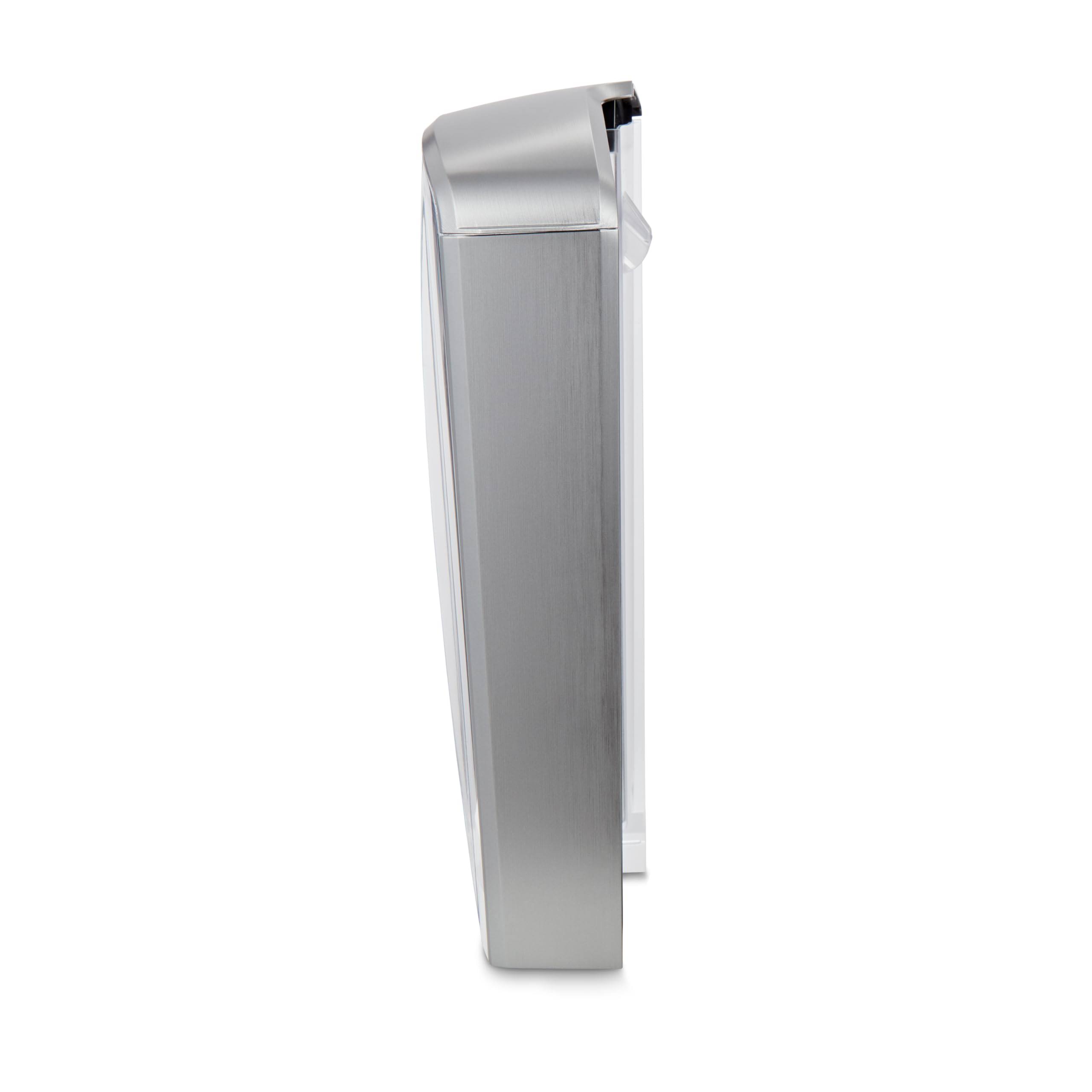 2f0eb61582fe5bbfdfd6b94390d6fa6a4e616aa615c04e7aa62e573a201e69eb.jpg Keurig Replacement Water Reservoir and Lid for K-Elite Coffee Maker - Brushed Silver - Image 1