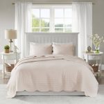 Journey Scalloped Edge Quilt Set Alcott Hill Color: Blush, Size: King/Cal King Coverlet + 2 King Shams
