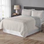 Mainstays White Corduroy Reversible Quilt, Full/Queen