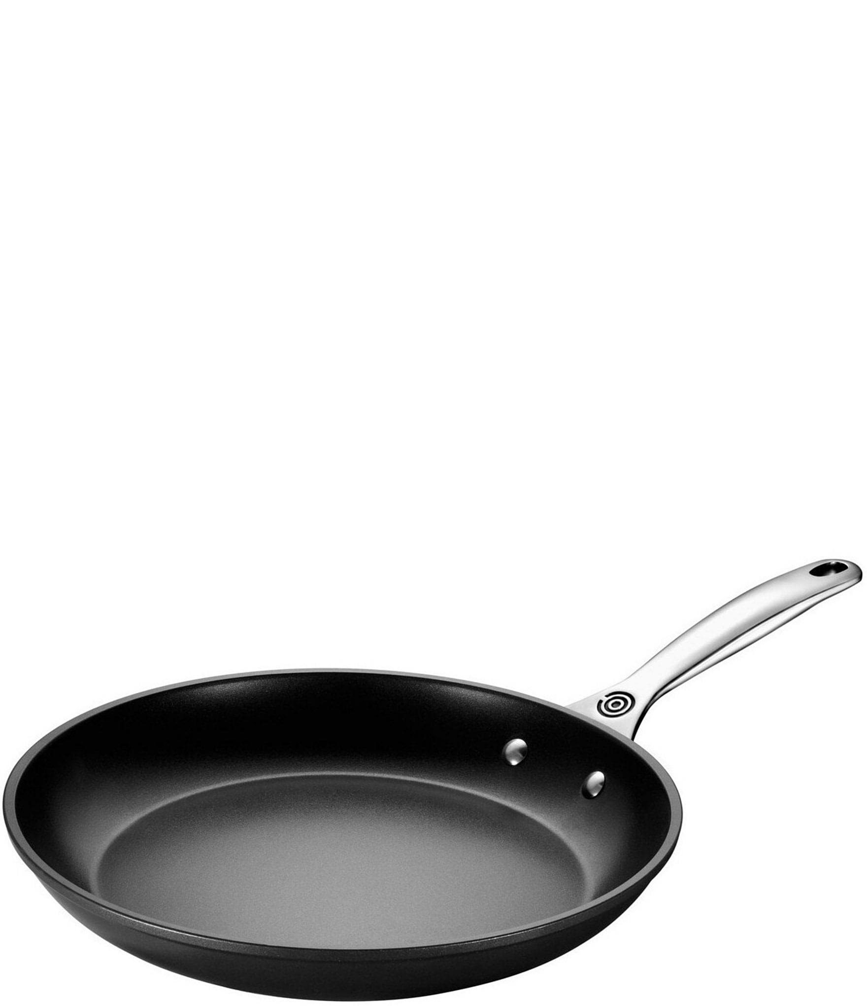 39cc847811d0319caabee533e93d029c644d236f5cb32e49013b9b6a4bca94eb.jpg Le Creuset Toughened Nonstick Pro Fry Pan, 11-in. - Image 1