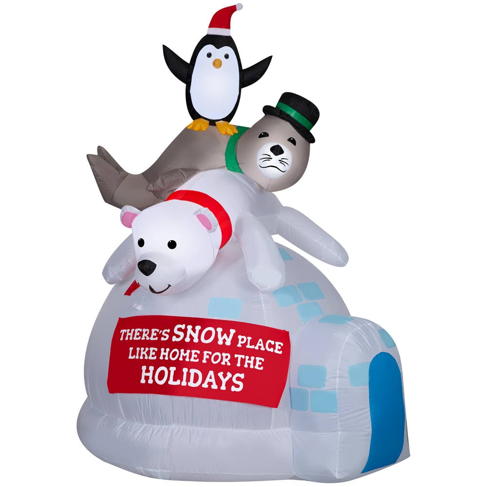 3bc70252fc80515da7d5590220ba78294534d9c68d559c176892b423be67993e.jpg Holiday Living 6.5-ft Lighted Bear Christmas Inflatable | 881890 - Image 1
