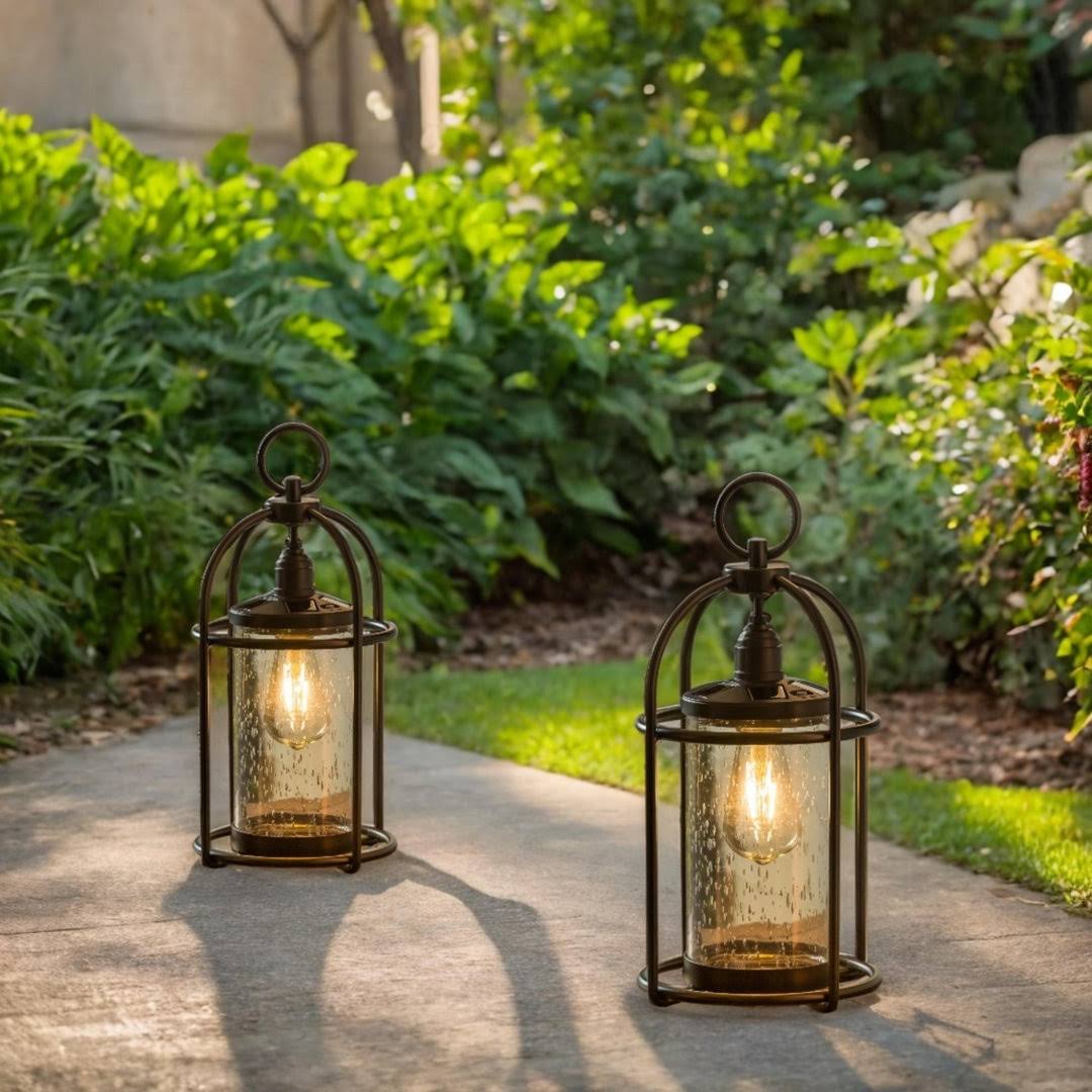 3edd97ff36ad0a8ee31f0861928322f1bf1468fca98db4b0f61034e3ef4bbdb2.jpg Plow & Hearth Solar Metal and Bubble Glass Vintage Lantern PHA029 - Image 1
