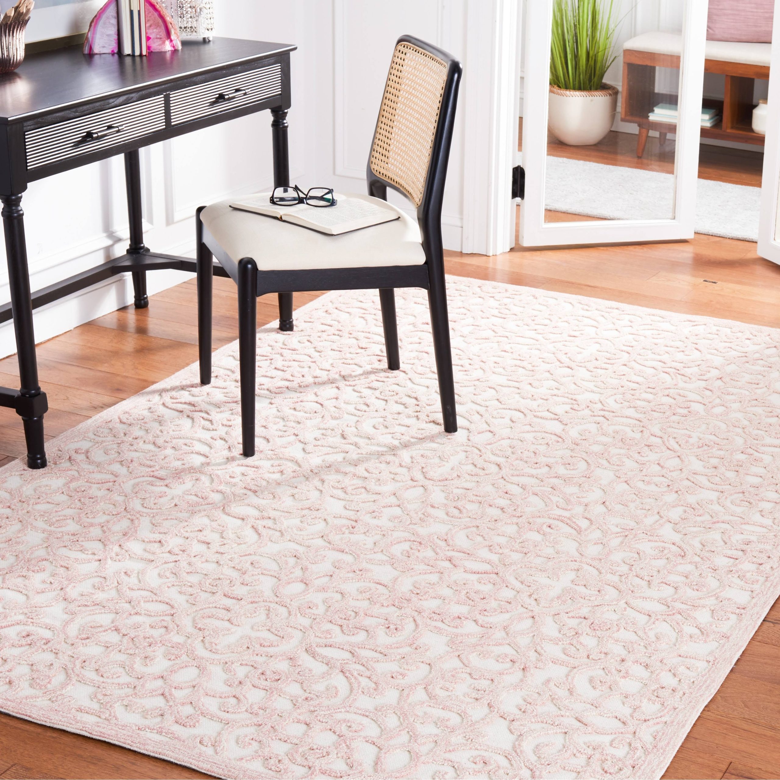 3f940b7f8d83a1c278cf6b7cdba3a386cbf2491b9de2c6c03695480bb4f48c9f.jpg Martha Stewart Trace MSR3513U Ivory / Pink 6' x 9' Area Rug - Image 1