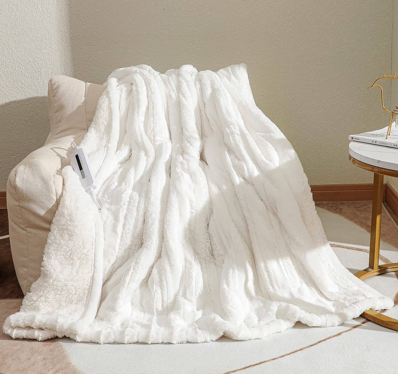 40e36ada373f685d58e235b5505b7c00abfab732eab8167d81980dd54ca9affe.jpg Bilicolor Heated Blanket Electric Throw Luxury Faux Fur Fast Sherpa Heating Blanket 50" x 60" Fuzzy Blanket ETL Certification with 5 Heating Levels - Image 1