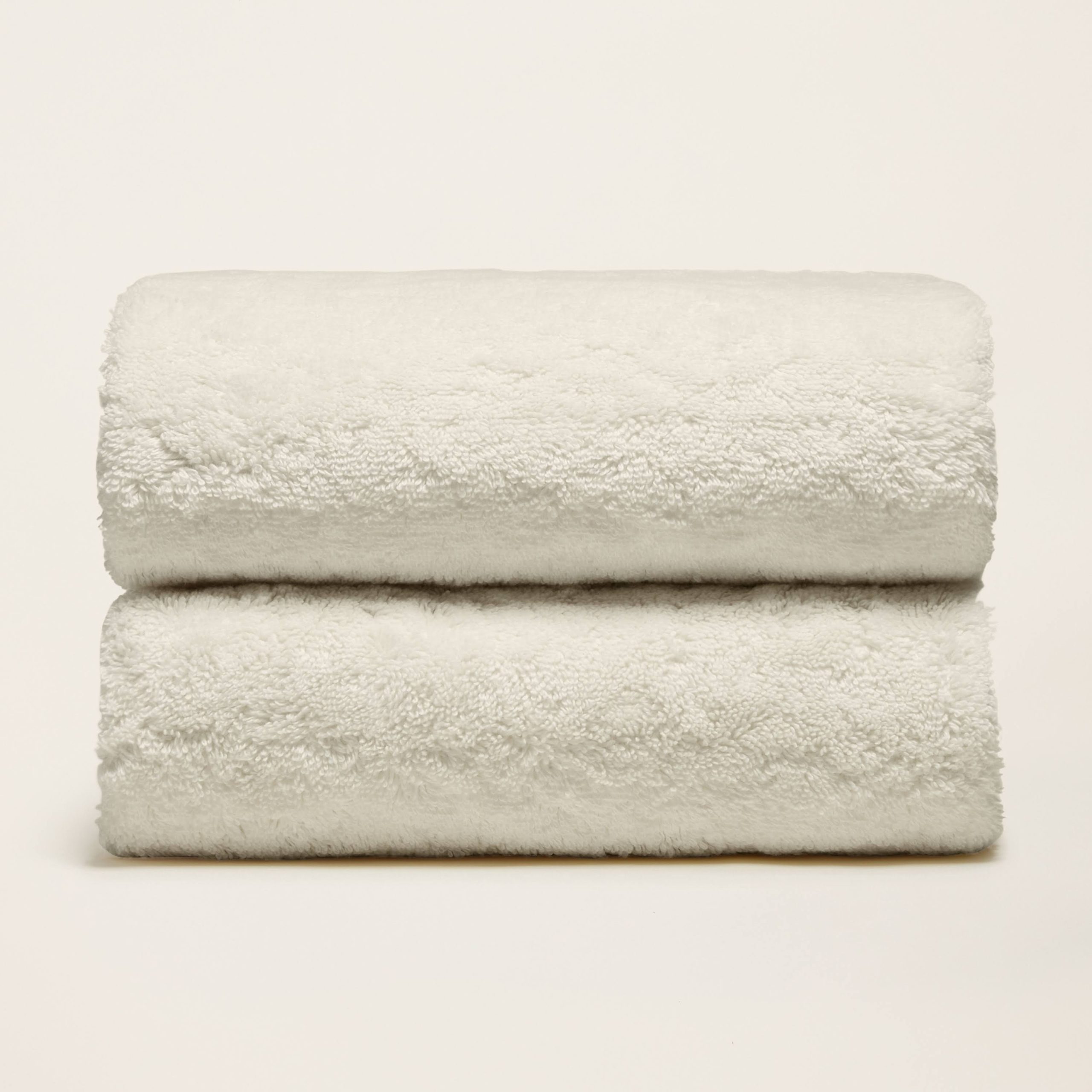 42750af7636d49ccbabeab705c8ef77fa254718fde2819931039813782257b6c-1.jpg Italic Serene Ultraplush Australian Cotton Towels - Image 1