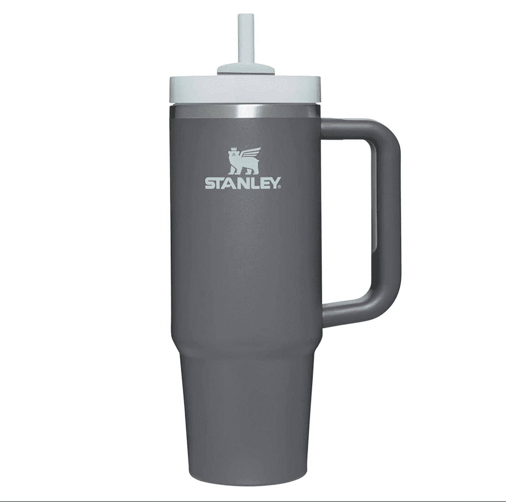 45a1bbb23d8fcc7c7892b263c56989cd11f97280dfd67c56fccd4f3ed380b98f.jpg Stanley 30 oz. H2.0 Quencher FlowState Tumbler, Charcoal - Image 1