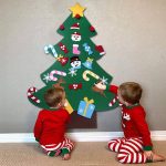 DIY Felt Christmas Tree Set with 26 Ornaments for Kids, Xmas Gifts, New Year Door Wall Hanging for Christmas Decorations (Stysle 1)