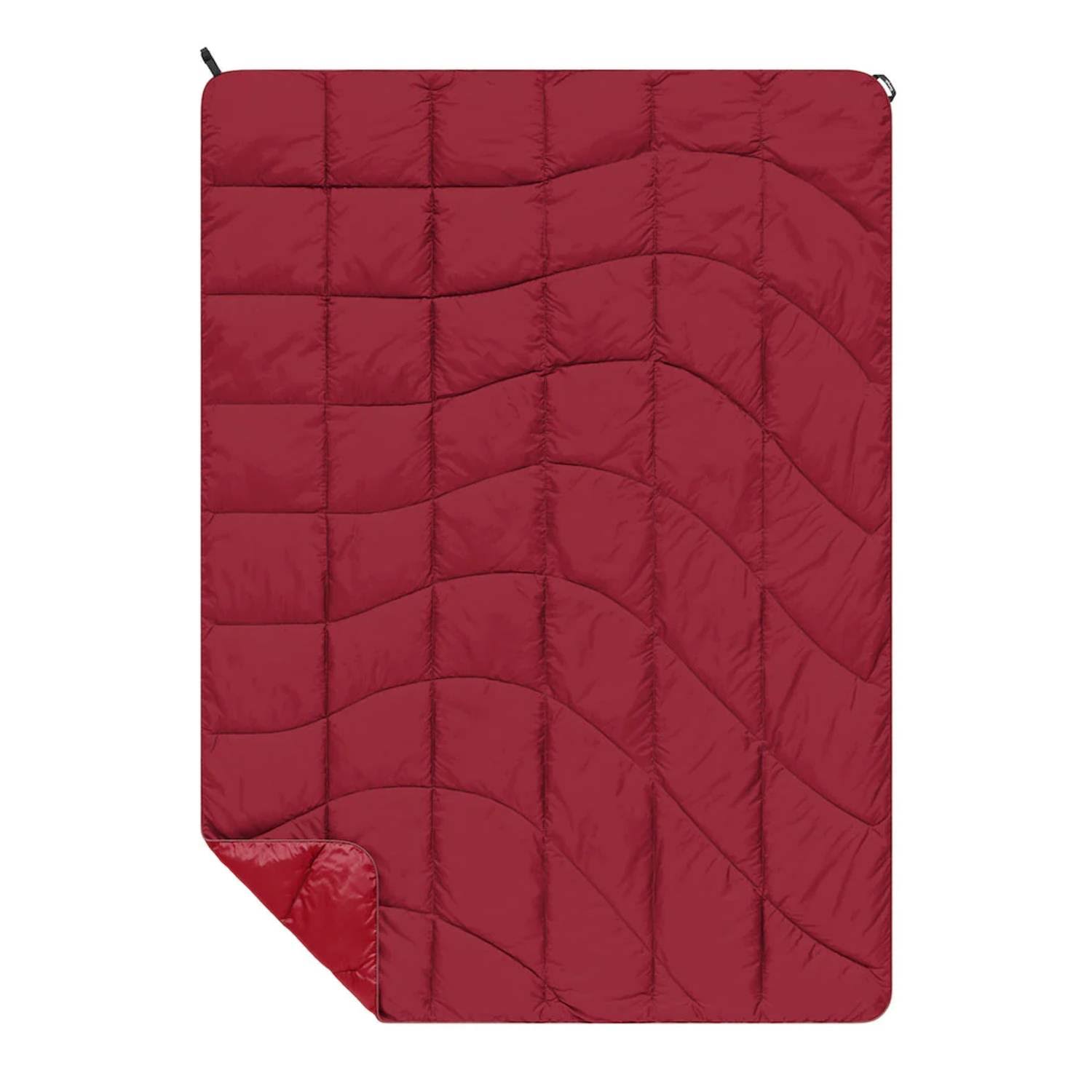 46e8a32bfcb7f972fffe5d9d6b50b51e28b694ad4b418309a94e77ff29d3718c.jpg Rumpl Nanoloft Flame Blanket - Crimson - Image 1