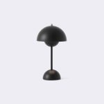 &Tradition Flowerpot Table Lamp Portable VP9 Matt Black
