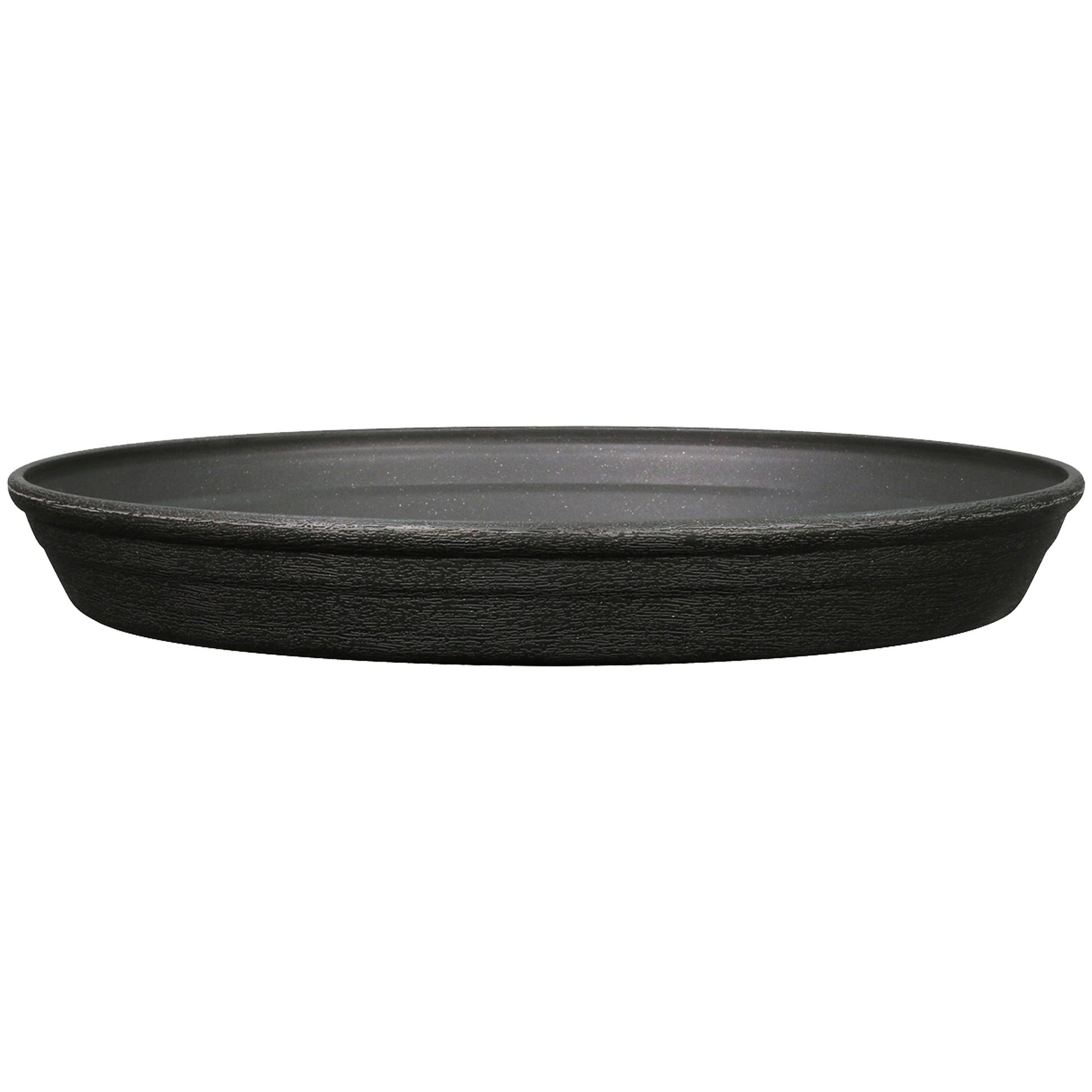 4a14152abbc97cbf229441d6fa2954266e4184777a219e9bf3f488696f04dad3.jpg Style Selections 17.24-in Black Plastic Plant Saucer - Image 1