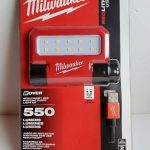 Milwaukee 2114-21 550 Lumens USB Rechargeable Pivoting Flood Light
