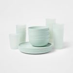 20pc Plastic Dinnerware Set Green - Room Essentials