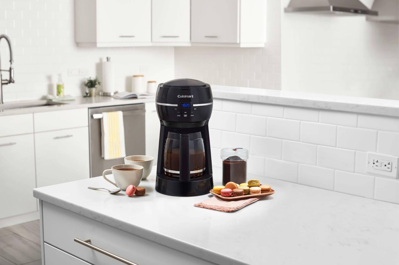 530d6c67690df5f1b90a4cda2bb79d3ccc1ef2ed3af8cb2ca773626209aba140.jpg Cuisinart 12 Cup Programmable Coffeemaker - Black - Image 1