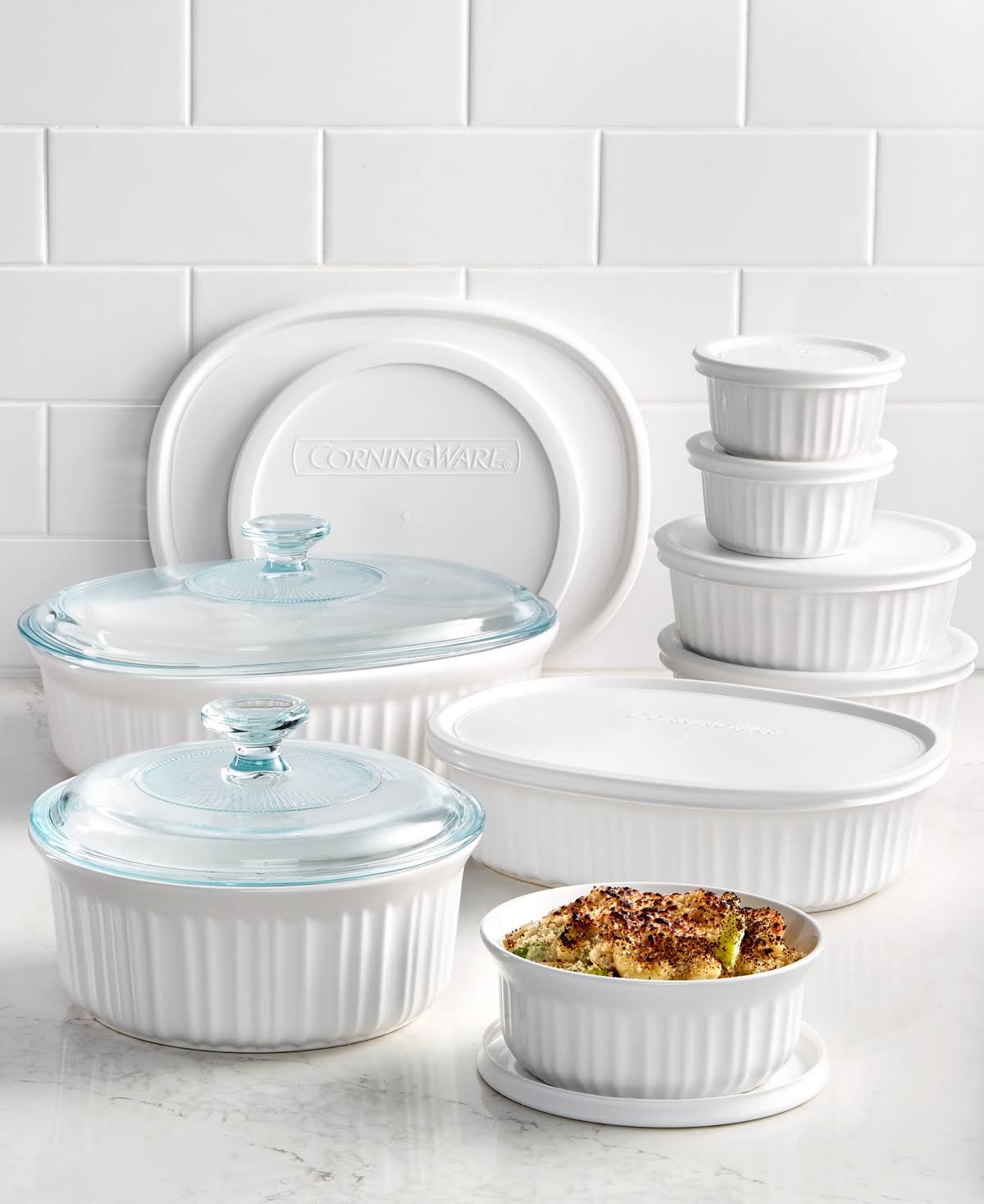 5c6dd0db92cf0d6b7481889b578c48dff9a74c771d02c26cf23a7a73cc8ee6fd.jpg CorningWare Bakeware, French White - 18 pieces - Image 1