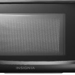Insignia - 0.7 Cu. ft. Compact Microwave - Black