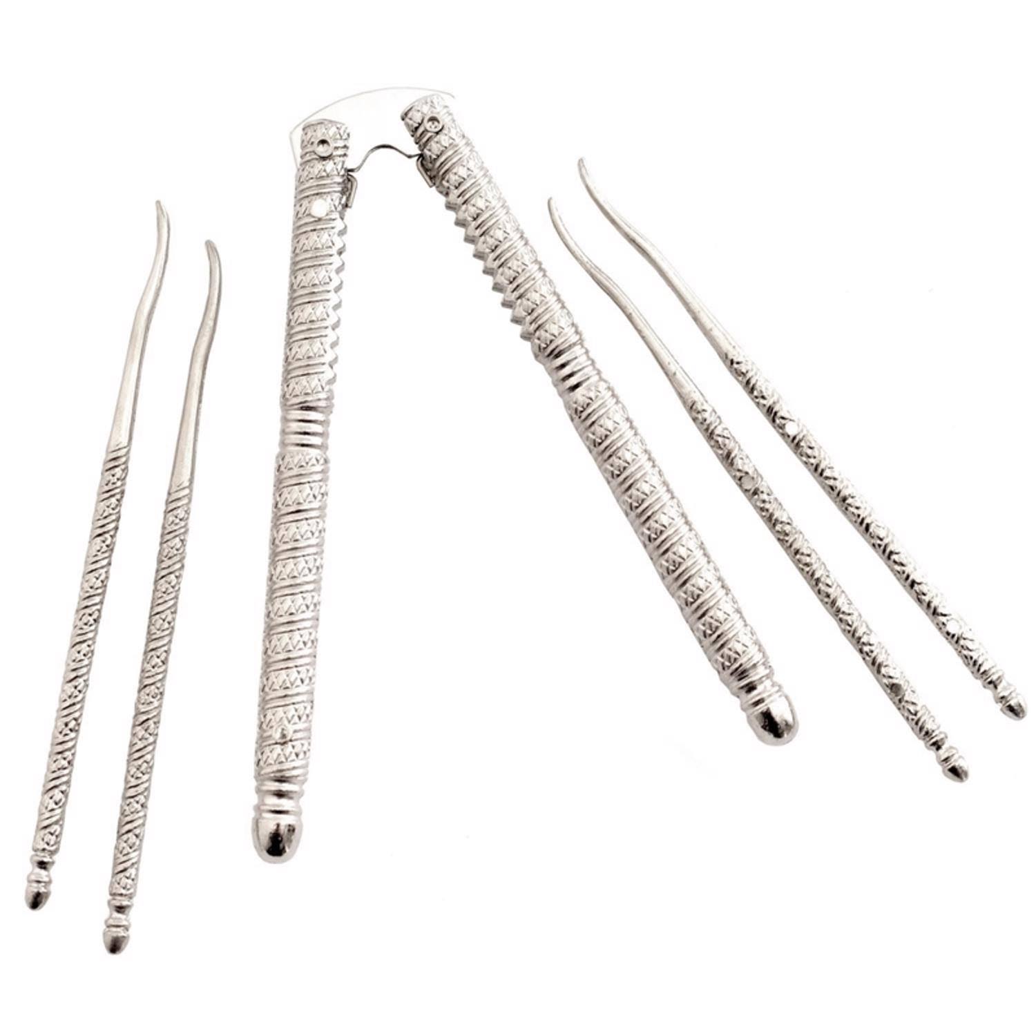 65ce006fd824039397f89f8de421da2d1920ae84f2dc2ccafcc163a750c62952.jpg Tablecraft Nutcracker & Pick Set - Image 1