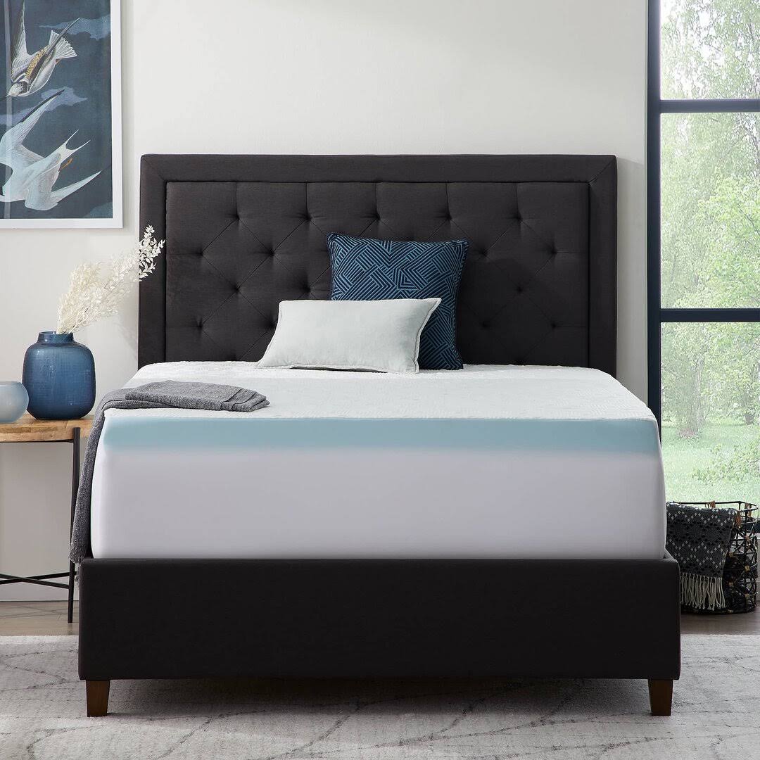 68f32f48134ed186ed08398a65fccf4e56368485567e4f184747cf2c3fe9b094.jpg Lucid Memory Foam Soft and Breathable-Machine Washable Mattress Topper Cover, Queen, White - Image 1