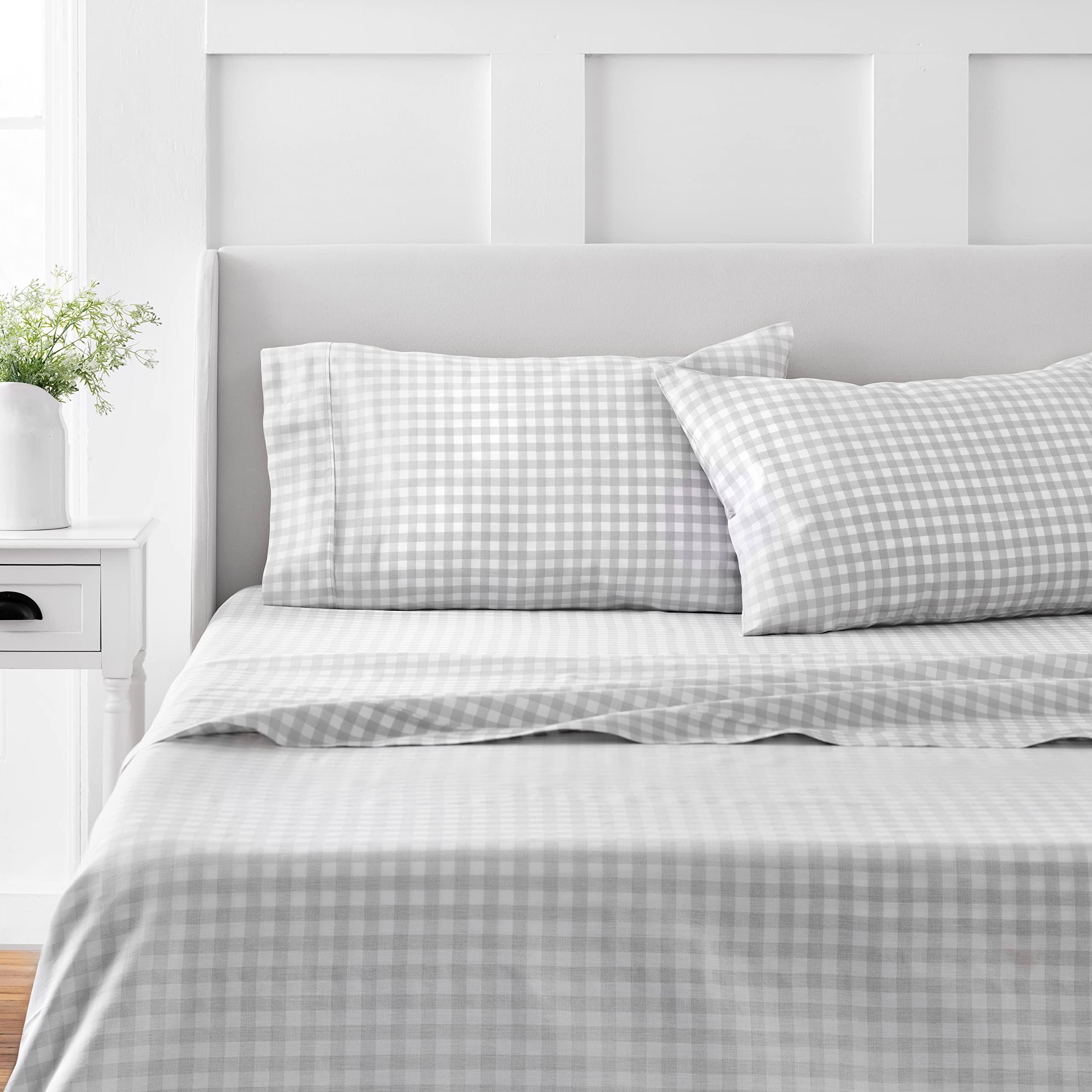 6a37db648bc4f42c4c289c8def6dc251ff20eb25f5ec965639374e8f17414d18.jpg Martha Stewart 100% Cotton King Sheet Set - 4 Piece, Soft, Smooth, Durable, Easy Care, 16" Deep Pocket Sheets, Sateen Sheets, 1 - Image 1