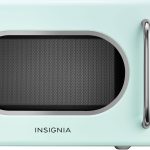 Insignia - 0.7 Cu. ft. Compact Microwave - Mint Green