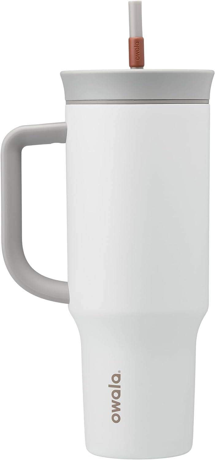 71fb0d0ecb168b86a46ad1dfb0efc727aa1670ad0298e49ec3e6b2399ecc4944.jpg Owala Stainless Steel Triple Layer Insulated Travel Tumbler with Spill Resistant Lid, Straw, and Carry Handle, BPA Free, 40 oz, Gray (Iced Tea) - Image 1